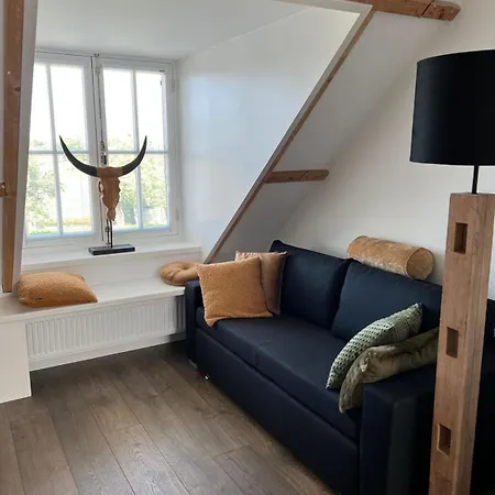 Apartment De Gouwe Leeuw